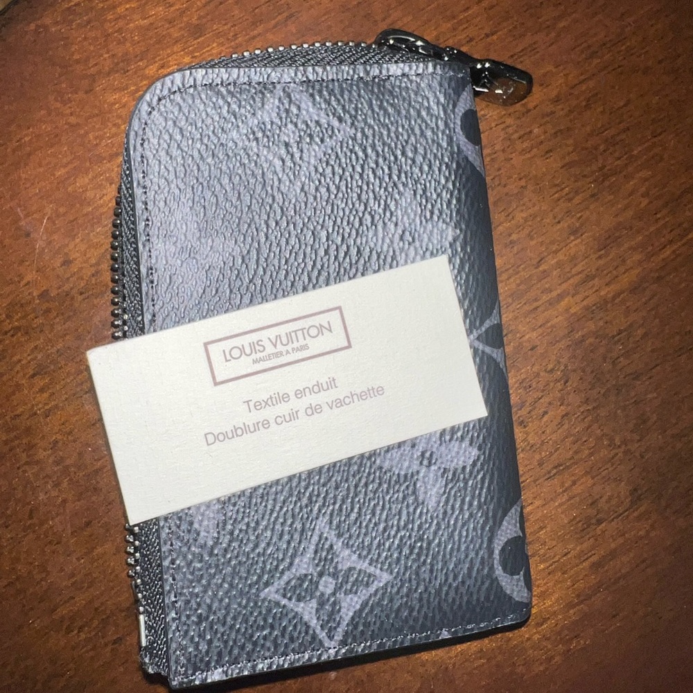 Authentic Louis Vuitton card pouch